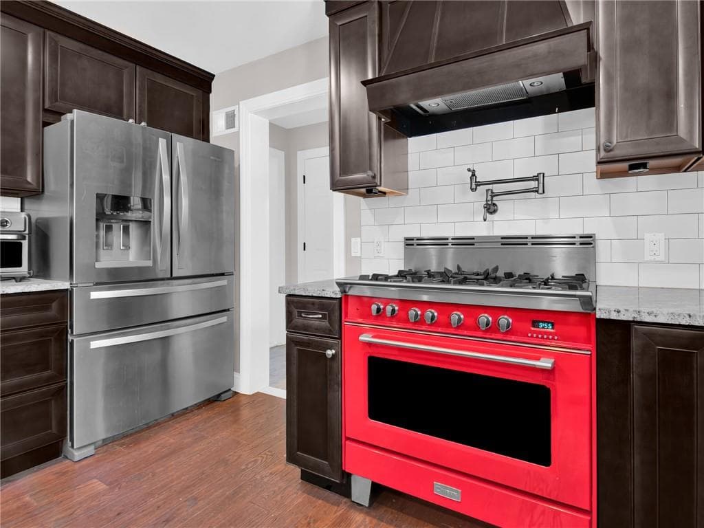 Single Family Residence at 203 Hartford Pike, Foster, photo 7 of 38
