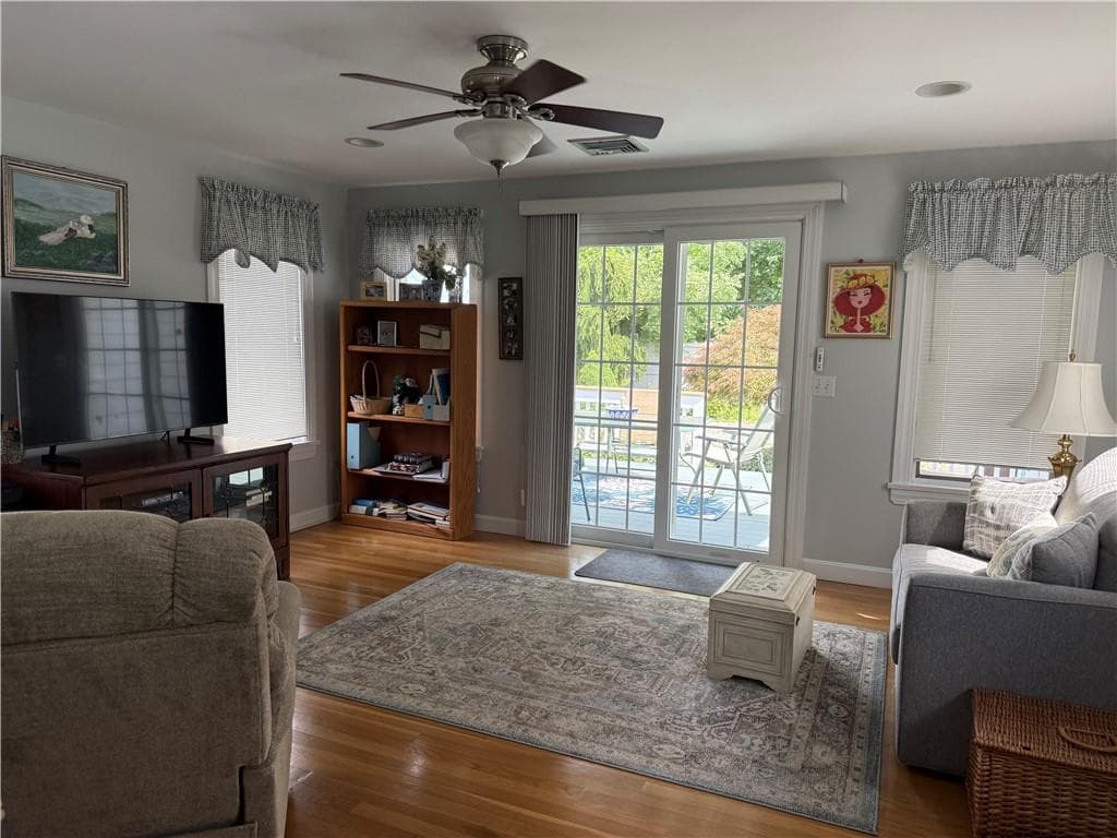 Single Family Residence at 88 TERRACE Ave Avenue E, East Providence, photo 12 of 39