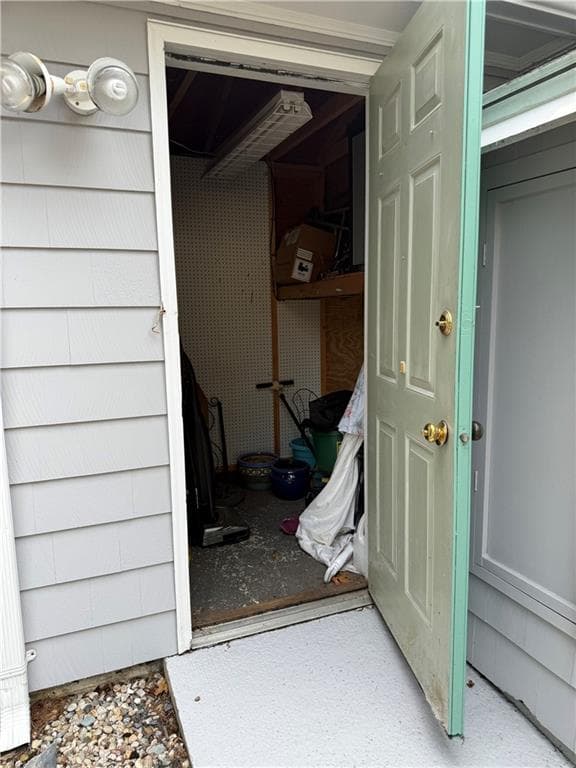 Single Family Residence at 88 TERRACE Ave Avenue E, East Providence, photo 32 of 39