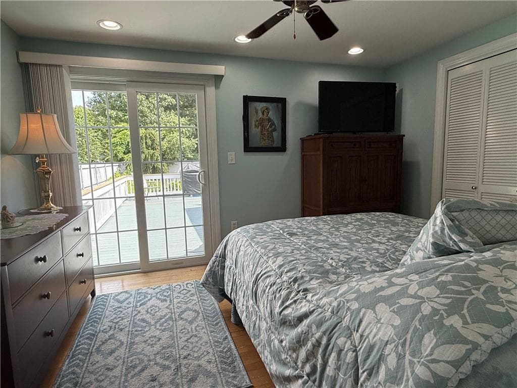 Single Family Residence at 88 TERRACE Ave Avenue E, East Providence, photo 5 of 39