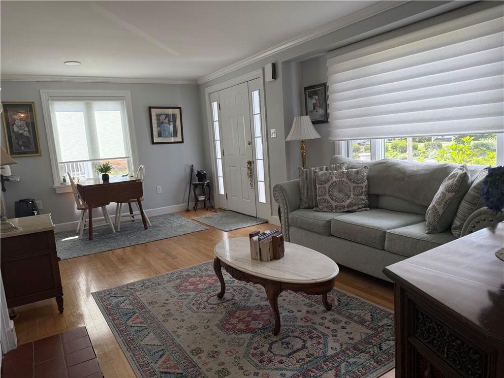 Single Family Residence at 88 TERRACE Ave Avenue E, East Providence, photo 4 of 39
