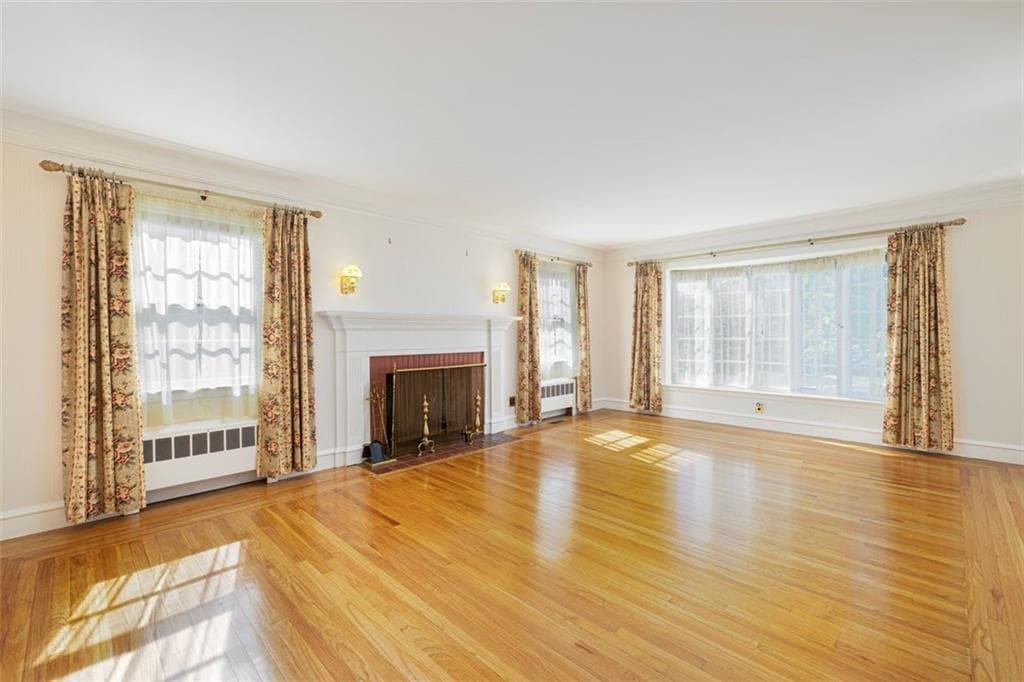 Single Family Residence at 78 Rice Avenue, East Providence, photo 5 of 50