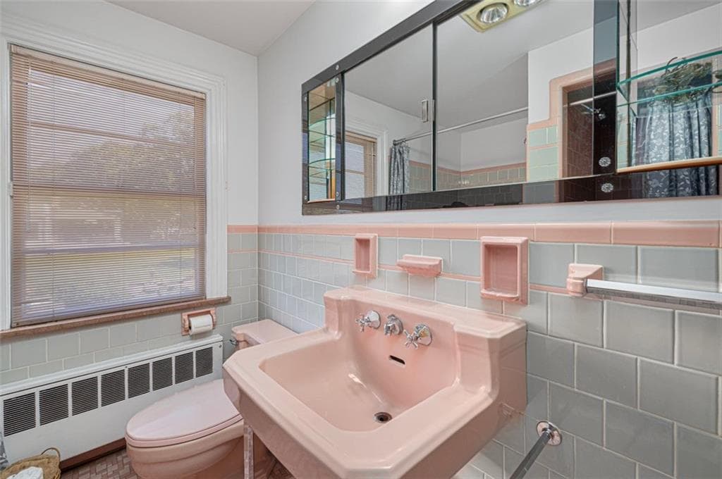 Single Family Residence at 78 Rice Avenue, East Providence, photo 30 of 50