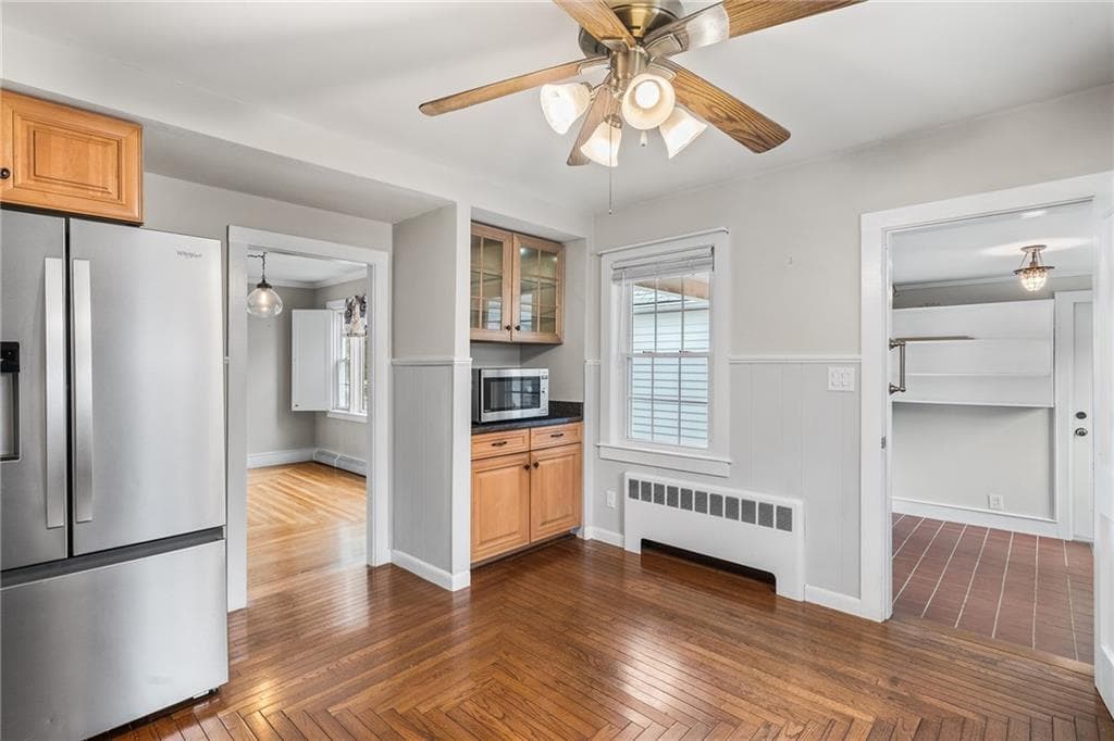 Single Family Residence at 3714 Mendon Road, Cumberland, photo 6 of 35