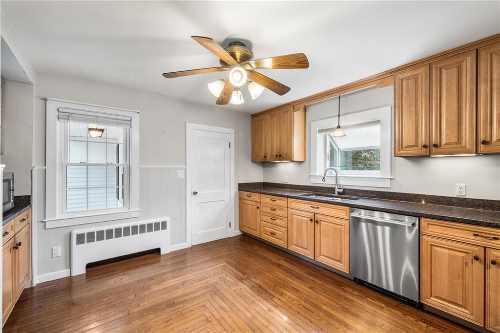 Single Family Residence at 3714 Mendon Road, Cumberland, photo 5 of 35