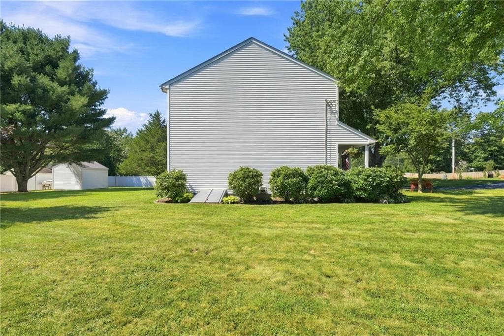 Single Family Residence at 101 Kingstown Road, Richmond, photo 37 of 50