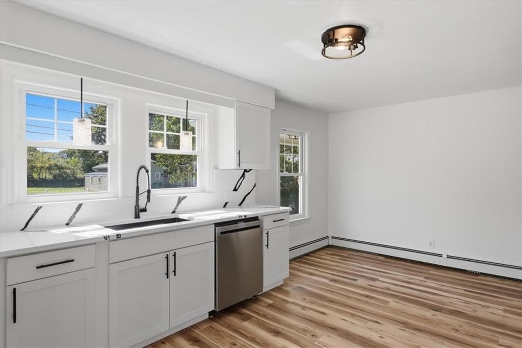 Single Family Residence at 59 Newbury Avenue, Woonsocket, photo 23 of 49