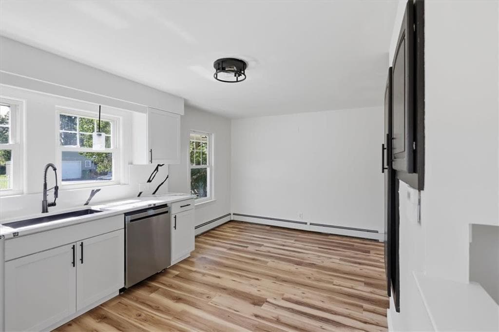 Single Family Residence at 59 Newbury Avenue, Woonsocket, photo 26 of 49