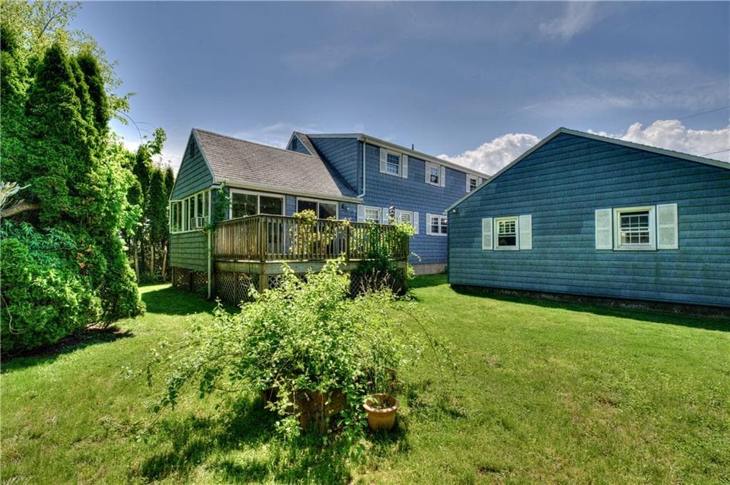 Single Family Residence at 343 Turner Road, Middletown, photo 26 of 38