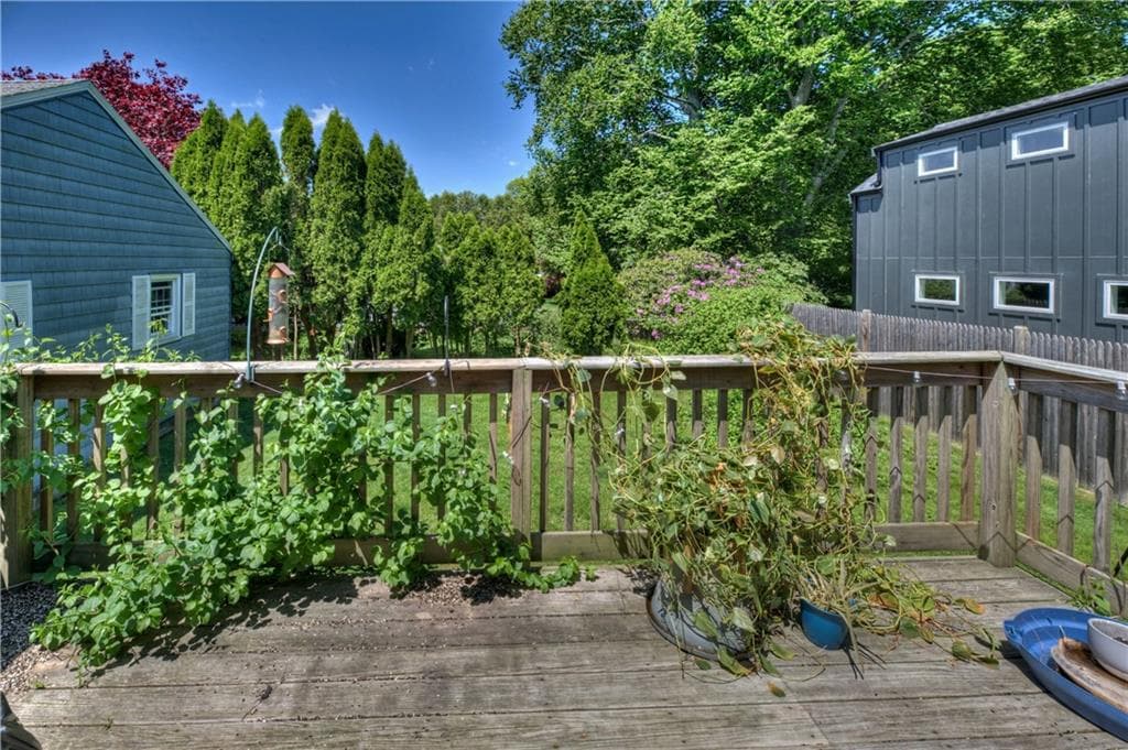 Single Family Residence at 343 Turner Road, Middletown, photo 28 of 38
