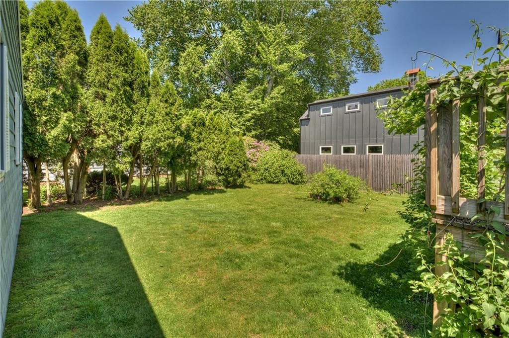 Single Family Residence at 343 Turner Road, Middletown, photo 25 of 38