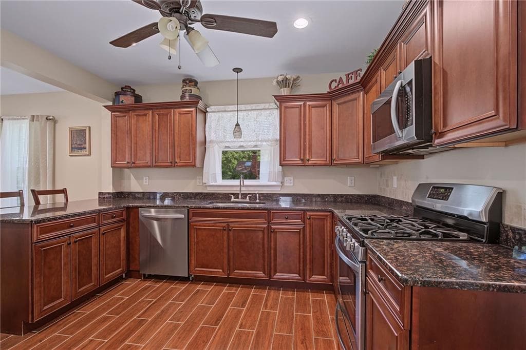 Single Family Residence at 81 Rogers Avenue, Barrington, photo 16 of 50