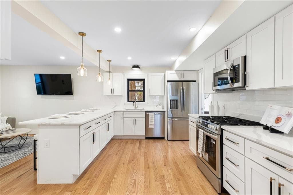 Single Family Residence at 540 Middle Highway, Barrington, photo 9 of 41