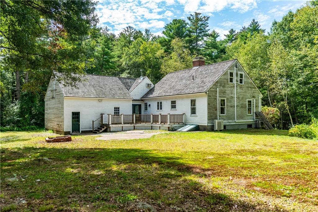 Single Family Residence at 755 Sherman Farm Road, Burrillville, photo 3 of 24
