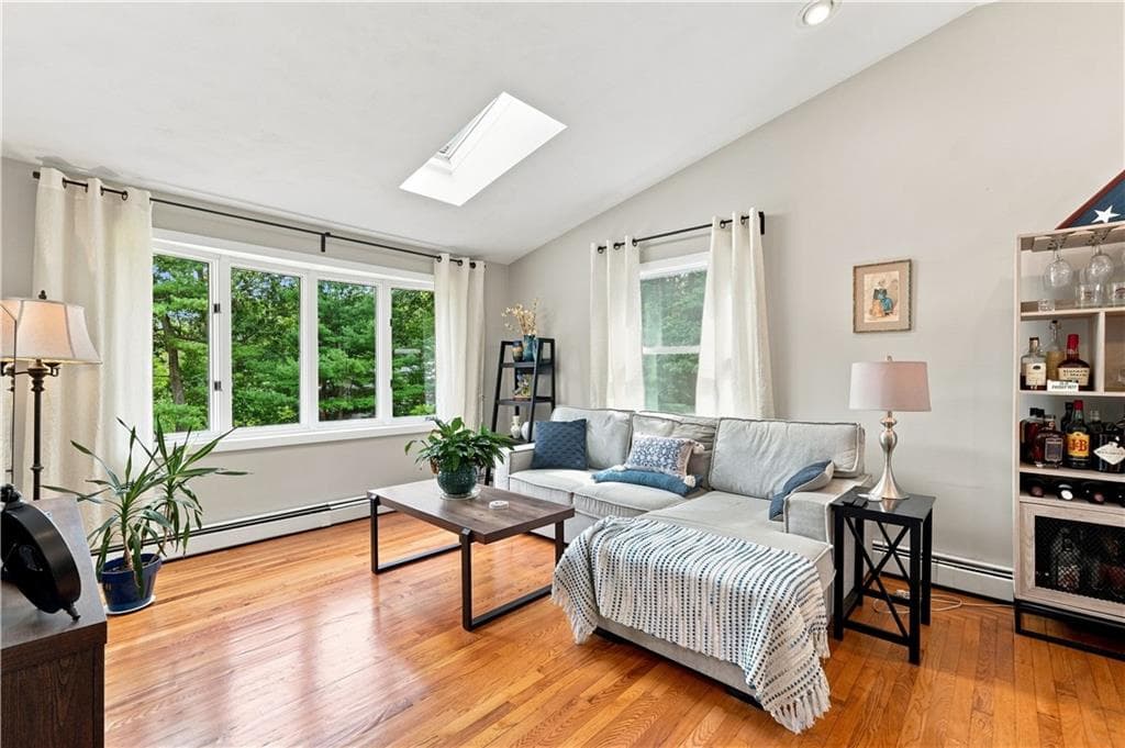 Single Family Residence at 32 Mountaindale Road, Smithfield, photo 13 of 39