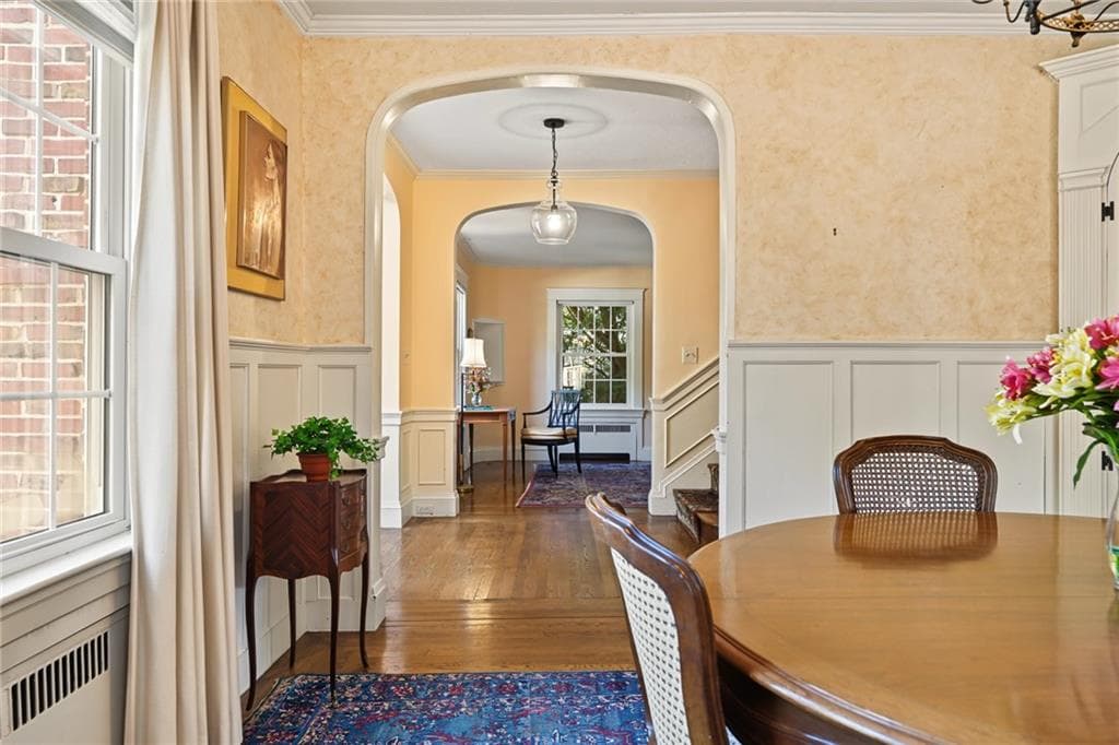 Single Family Residence at 49 Laurel Avenue, Providence, photo 6 of 45