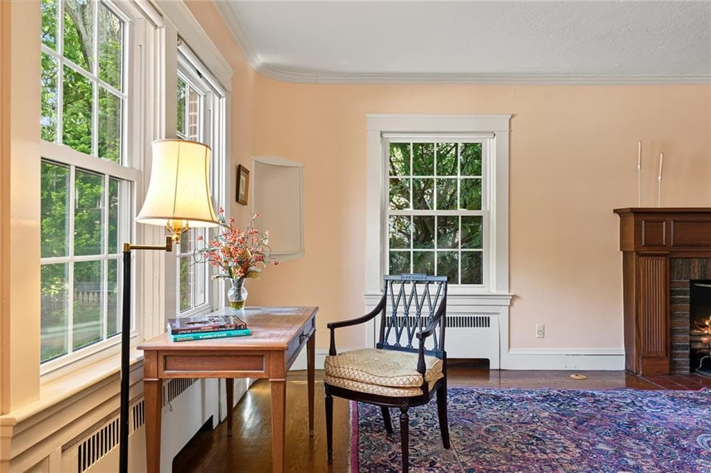 Single Family Residence at 49 Laurel Avenue, Providence, photo 16 of 45