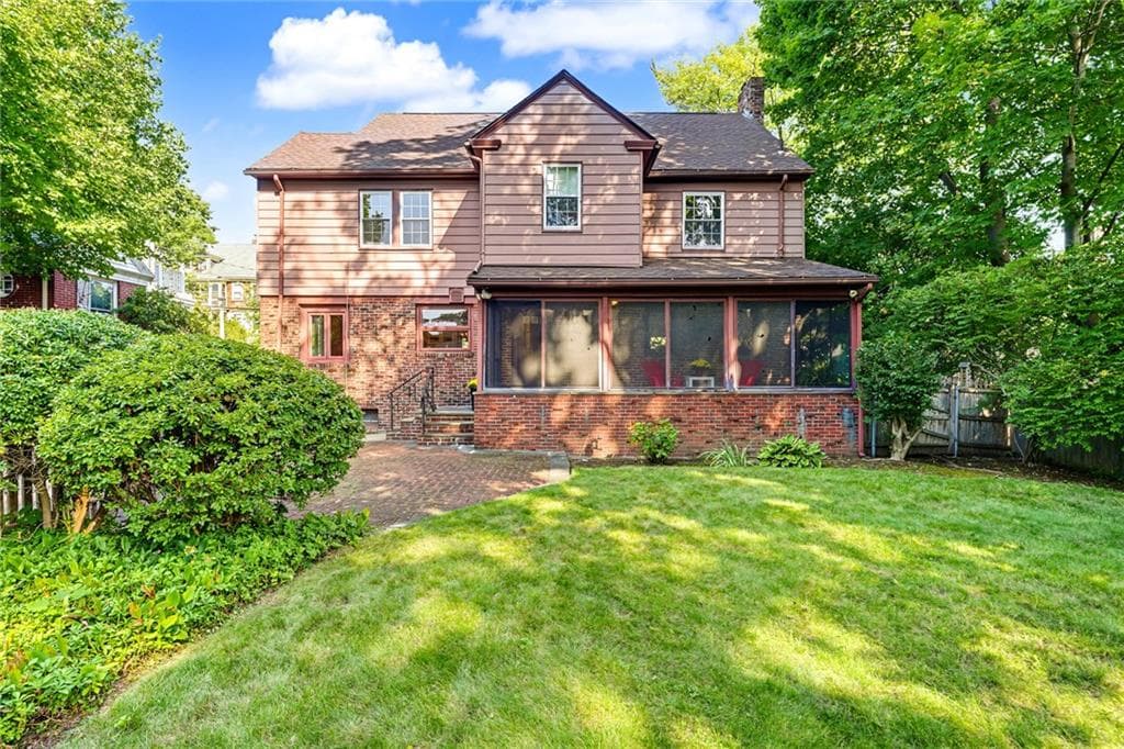 Single Family Residence at 49 Laurel Avenue, Providence, photo 36 of 45