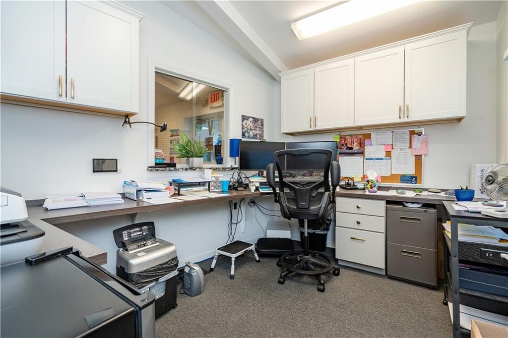 Commercial at 1155 Newport Avenue, Pawtucket, photo 12 of 42