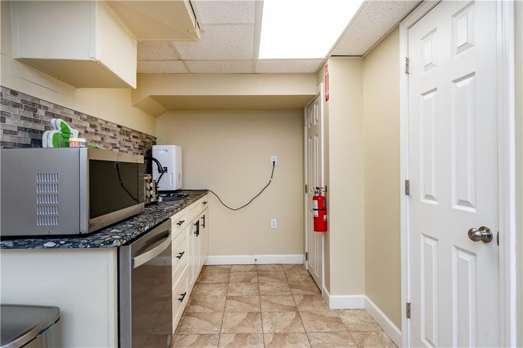 Commercial at 1155 Newport Avenue, Pawtucket, photo 34 of 42