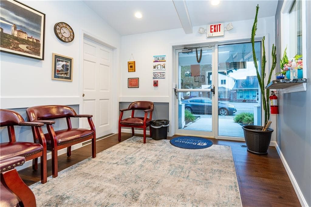 Commercial at 1155 Newport Avenue, Pawtucket, photo 8 of 42