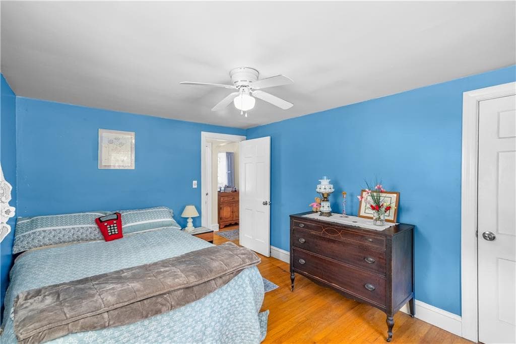 Single Family Residence at 30 Beacon Circle, Cranston, photo 32 of 49