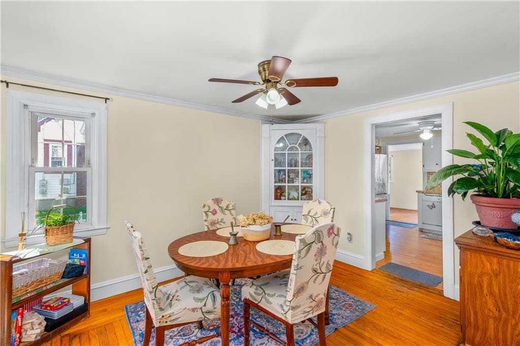 Single Family Residence at 30 Beacon Circle, Cranston, photo 4 of 49