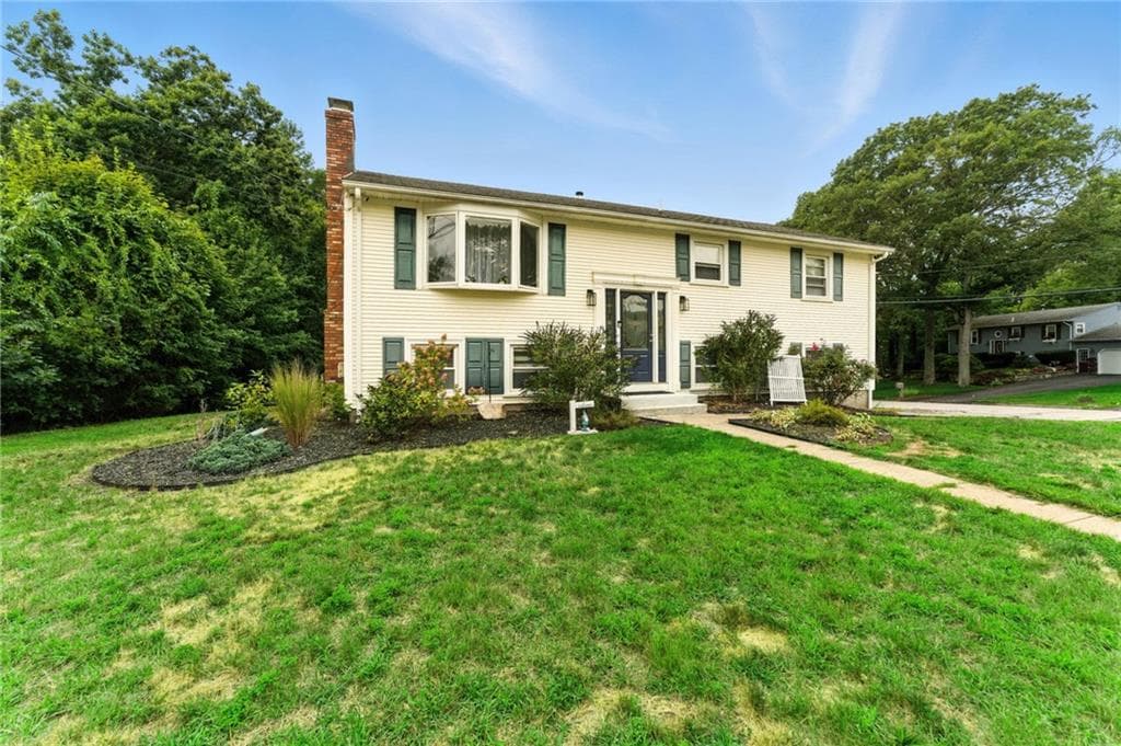 Single Family Residence at 30 Setian Lane, West Warwick, photo 3 of 48