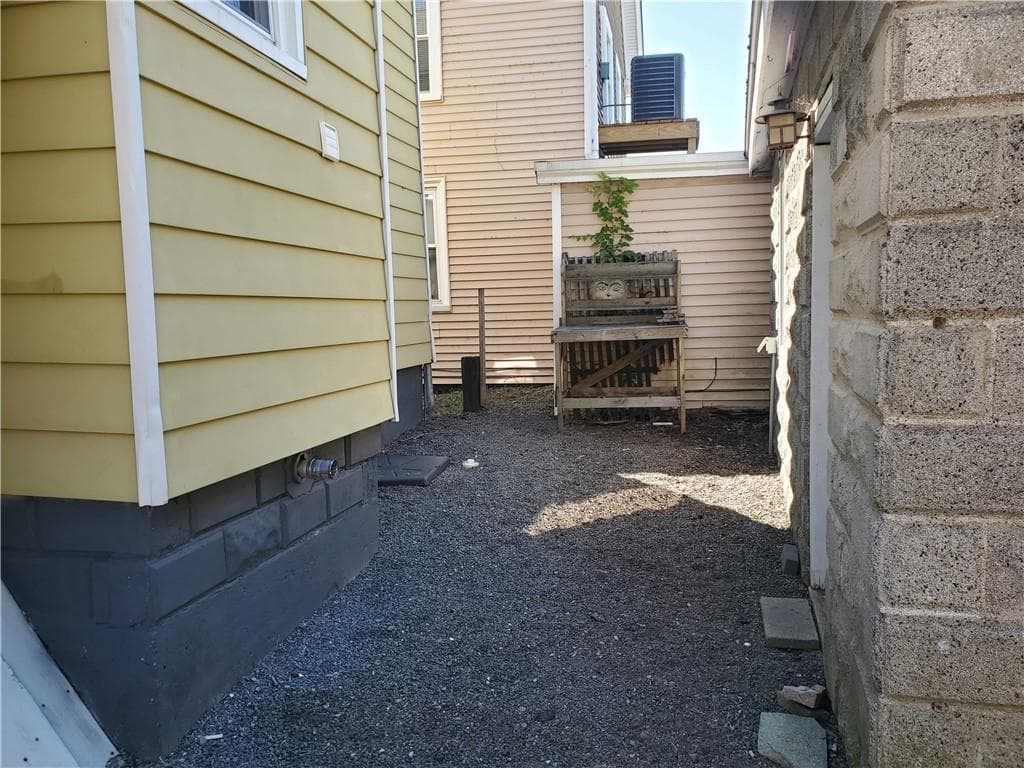 Multi Family at 7 Union Street, Warren, photo 29 of 31