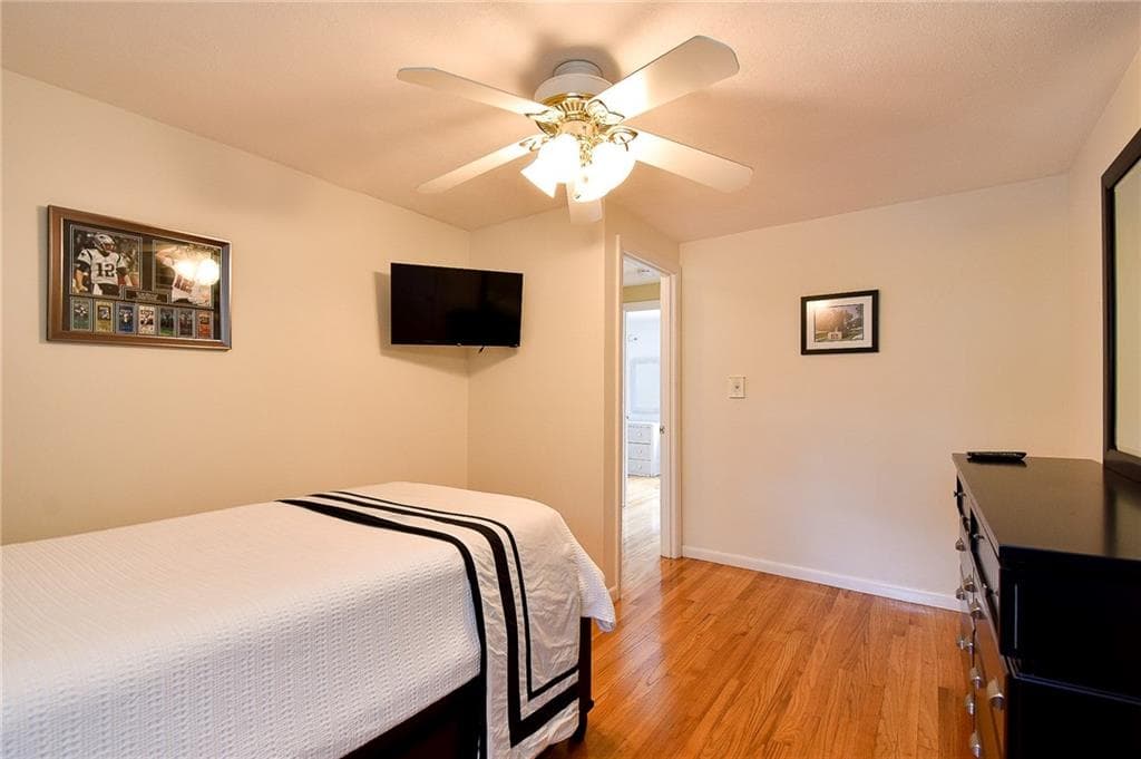 Single Family Residence at 47 Shady Cove Road, North Kingstown, photo 28 of 50