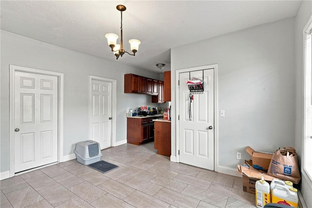 Multi Family at 419 421 Orms Street, Providence, photo 23 of 50