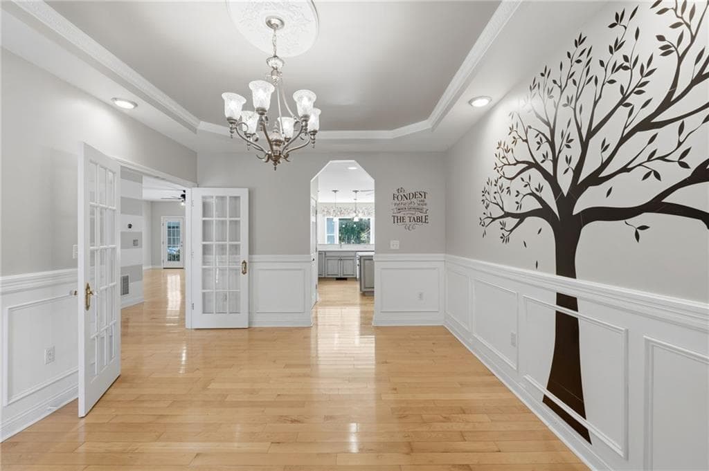 Single Family Residence at 559 Victory Highway, West Greenwich, photo 5 of 50