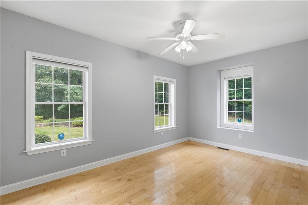 Single Family Residence at 559 Victory Highway, West Greenwich, photo 20 of 50