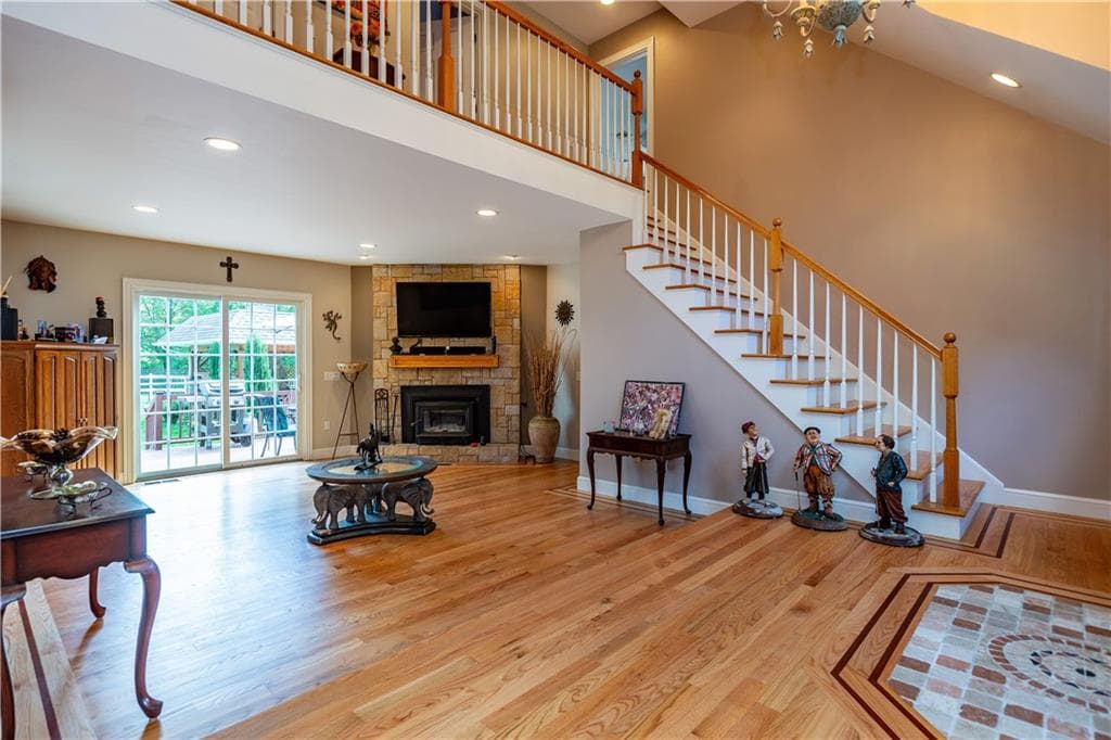 Single Family Residence at 41 Edie's Lane, Exeter, photo 22 of 43