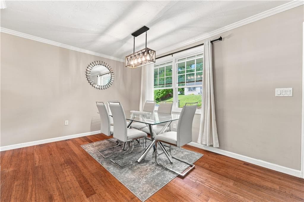 Single Family Residence at 6 Marywood Lane, Cumberland, photo 13 of 43