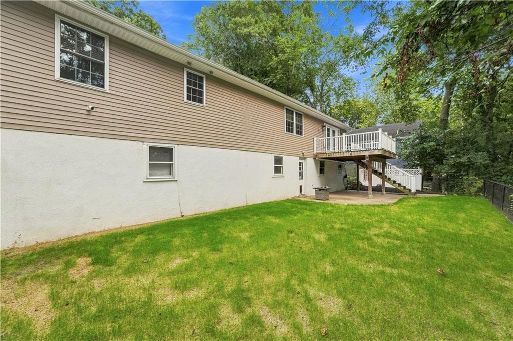 Single Family Residence at 6 Marywood Lane, Cumberland, photo 37 of 43