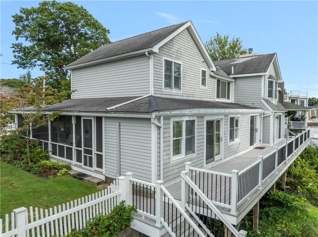 Single Family Residence at 133 Terrace Avenue, East Providence, photo 8 of 47