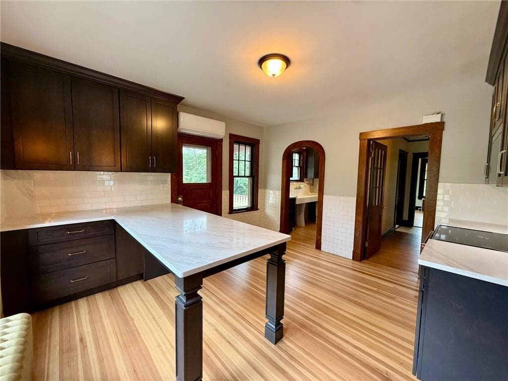 Single Family Residence at 177 High Street, Westerly, photo 9 of 39