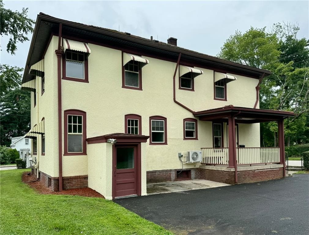 Single Family Residence at 177 High Street, Westerly, photo 37 of 39