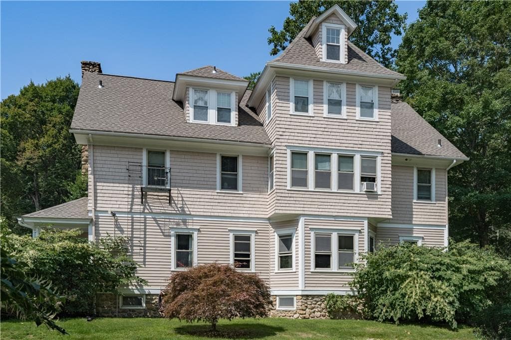 Condominium at 1729 South Road UNIT 1, South Kingstown, photo 23 of 45