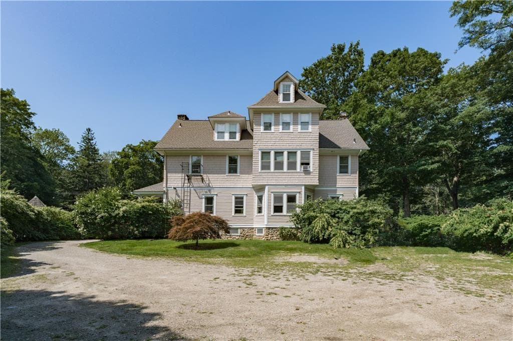 Condominium at 1729 South Road UNIT 1, South Kingstown, photo 22 of 45