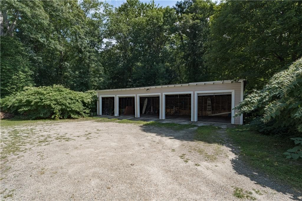 Condominium at 1729 South Road UNIT 1, South Kingstown, photo 25 of 45