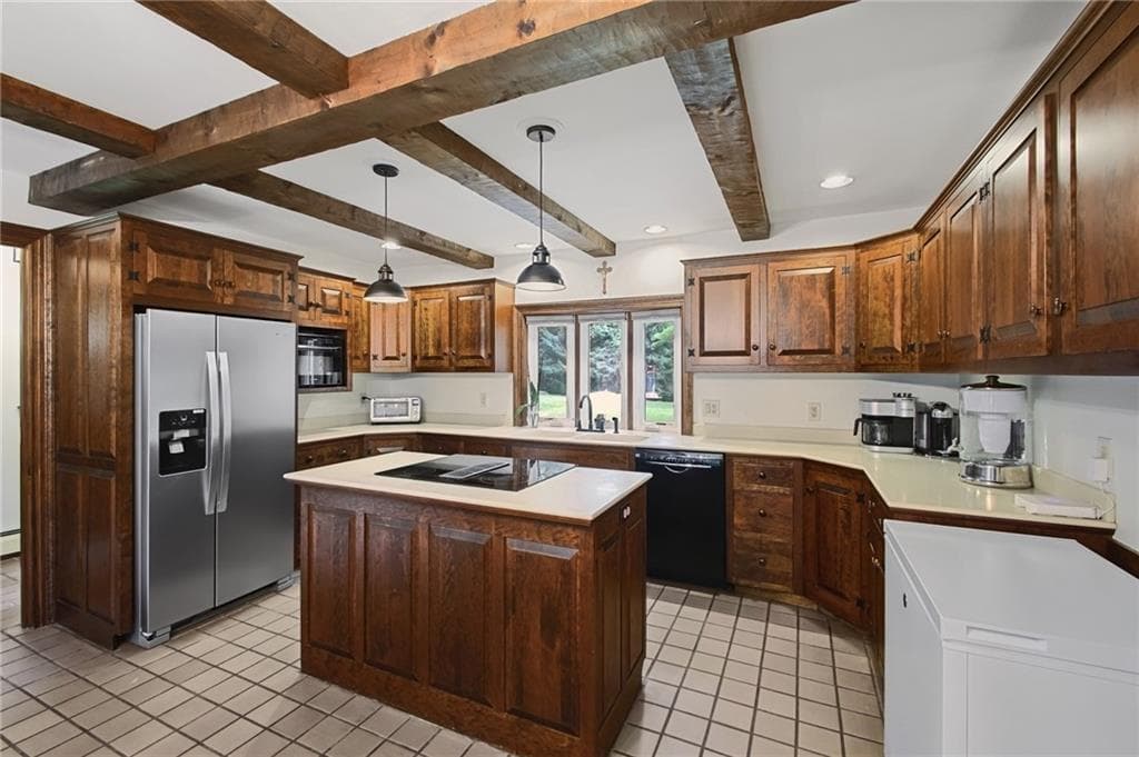 Single Family Residence at 15 Paine District Road, Woodstock, photo 17 of 29