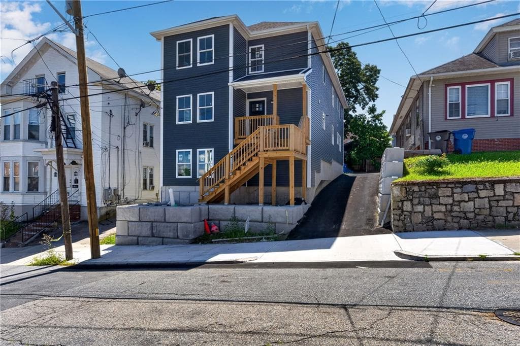 Multi Family at 50 Armington Avenue, Providence, photo 2 of 29