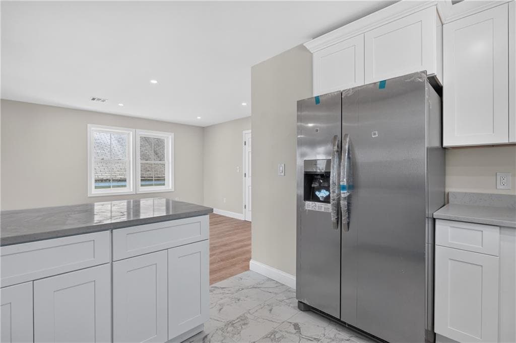 Multi Family at 50 Armington Avenue, Providence, photo 10 of 29