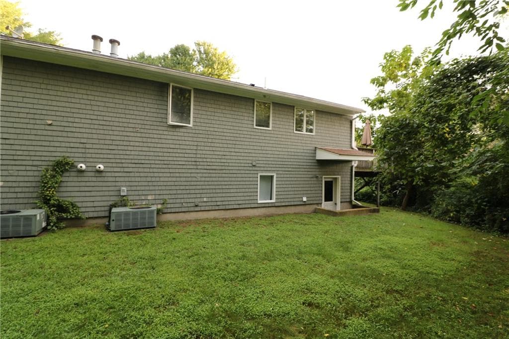 Multi Family at 17 Clara Lane, Narragansett, photo 43 of 43