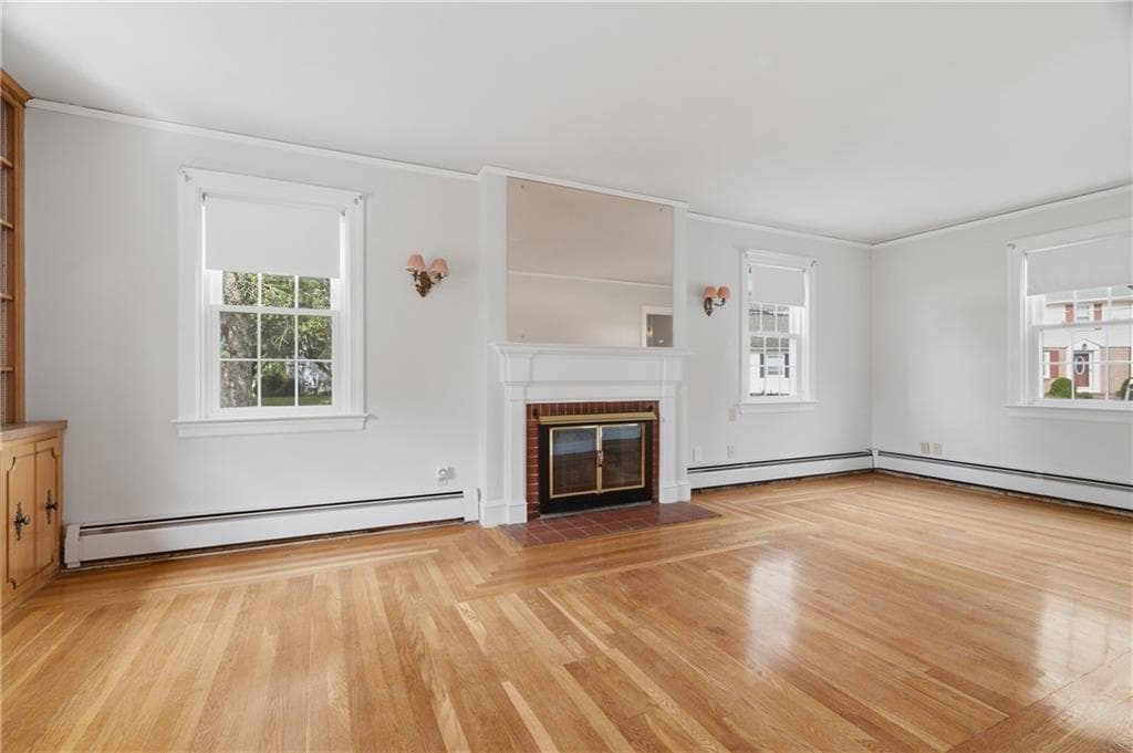 Single Family Residence at 80 Knollwood Avenue, Cranston, photo 12 of 40