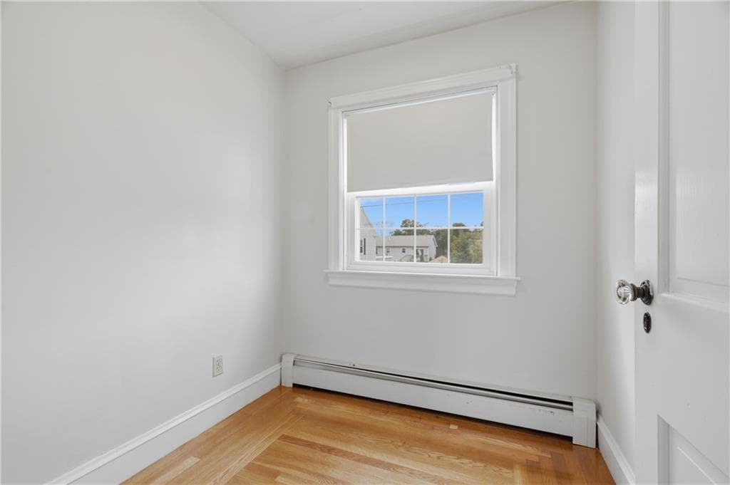 Single Family Residence at 80 Knollwood Avenue, Cranston, photo 22 of 40