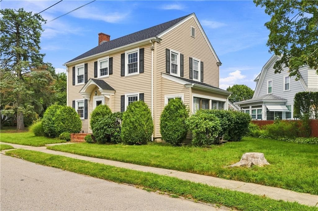 Single Family Residence at 80 Knollwood Avenue, Cranston, photo 35 of 40