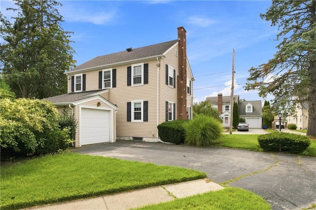 Single Family Residence at 80 Knollwood Avenue, Cranston, photo 39 of 40